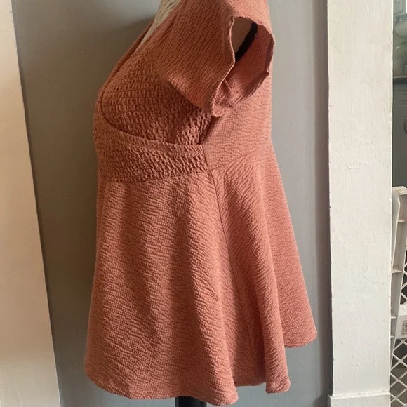 Torrid Dusty Pink Textured Smocked Off Shoulder Babydoll Top CrissCross Surplice - Picture 8 of 10